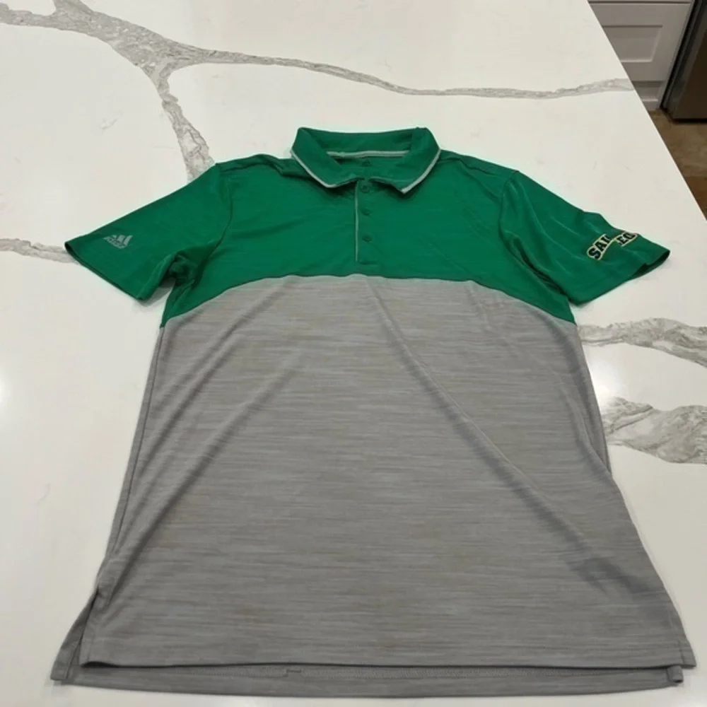 Lot of 5 Adidas shirts,‎ men’s size small